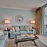 Palazzo Condo By Blue Sun